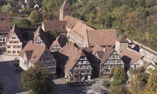 Luftaufnahme der Wirtschaftsgebäude des Klosters Maulbronn